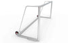 Zijaanzicht van het aluminium voetbaldoel met een robuust frame en wielen. Ideaal voor trainingen en gebruik in de tuin.