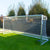 Calzio Champion 400 voetbaldoel van 400x200cm met stevig aluminium frame en wit net, ideaal voor kinderen en achtertuintrainingen.