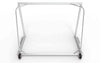 Achteraanzicht van het verplaatsbare aluminium voetbaldoel 300x200cm met robuust frame en twee stevige wielen voor eenvoudig transport.