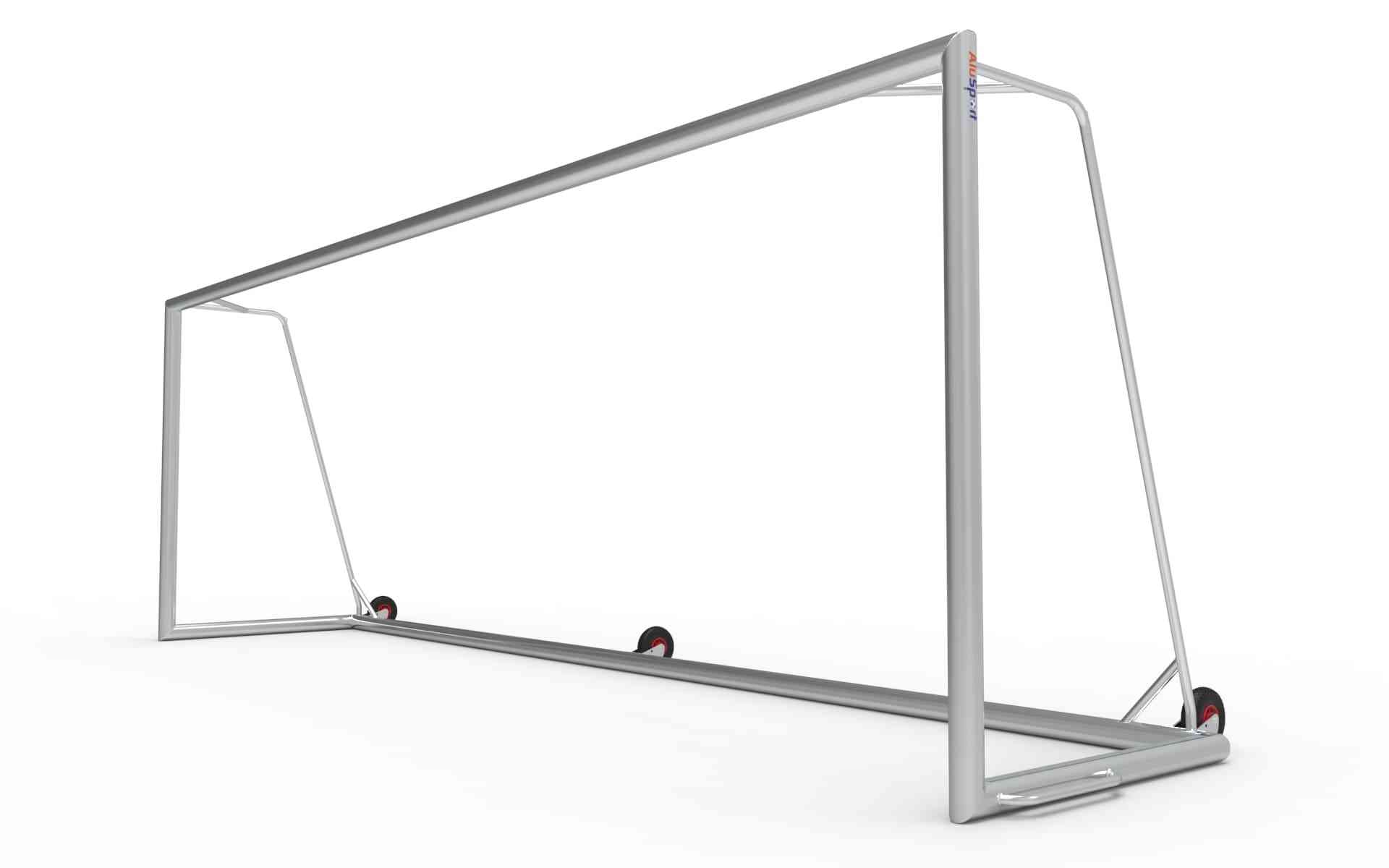 Aluminium voetbaldoel groot 732x244cm met drie wielen voor mobiliteit. Geschikt voor intensief gebruik op sportvelden en bij voetbalclubs.